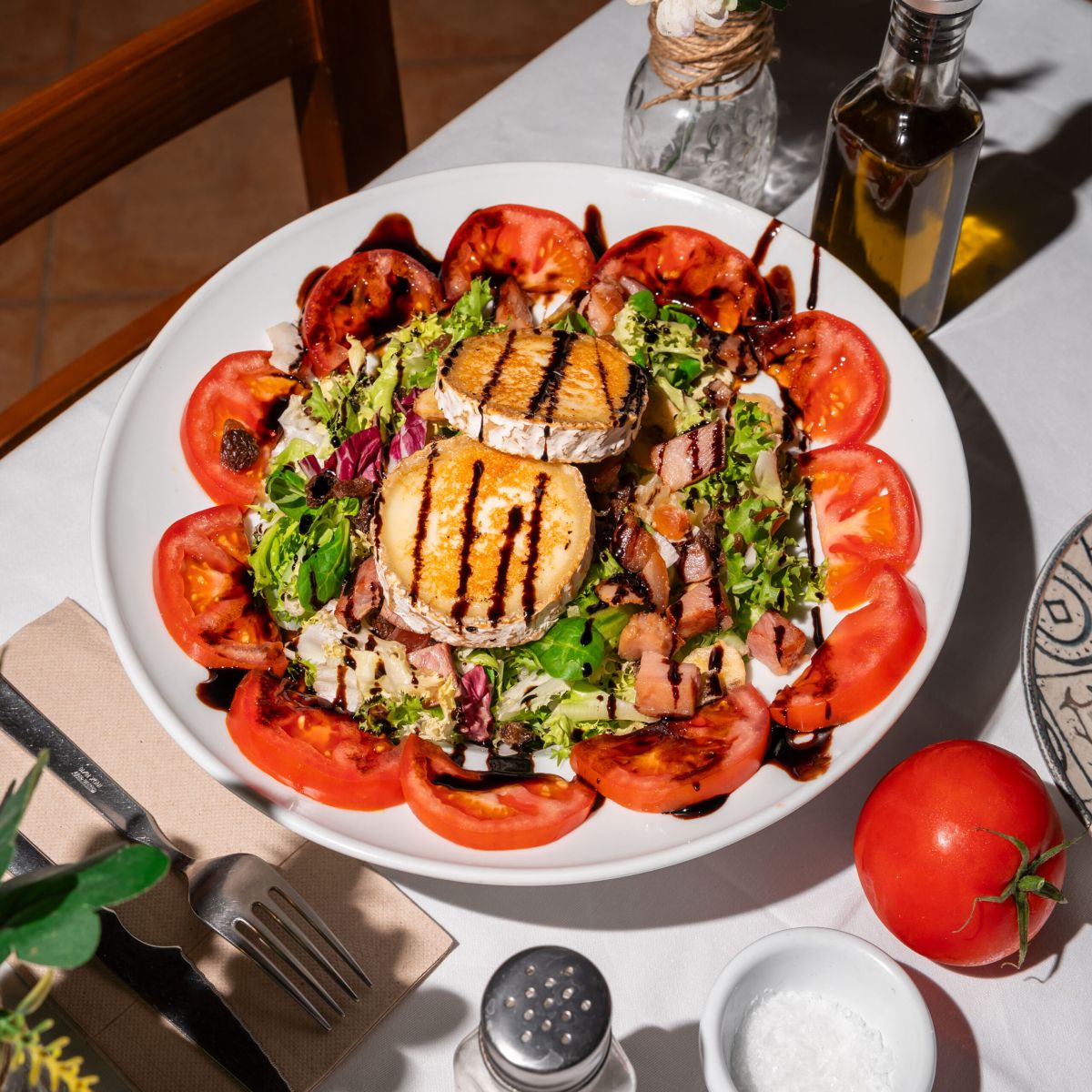Ensalada con rulo de cabra